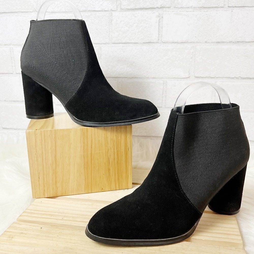Intentionally Blank Black Round Heel Suede Ankle Boots Booties Women's Size 7 - Picture 2 of 9